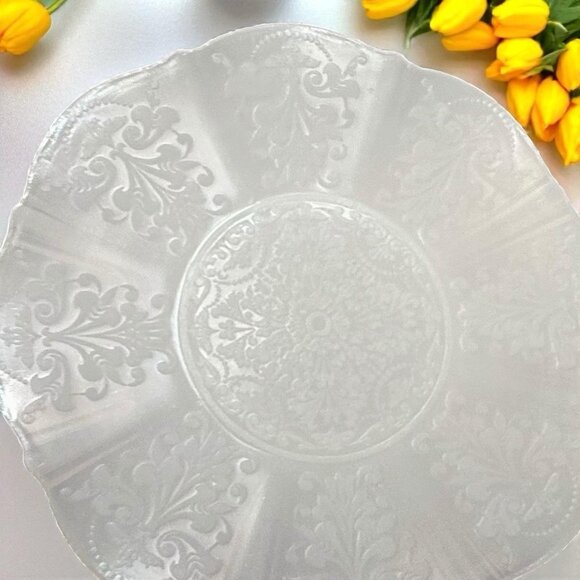 Vintage White Depression Glass Plate Embossed Scroll & Floral Pattern 10.5" - Picture 1 of 7